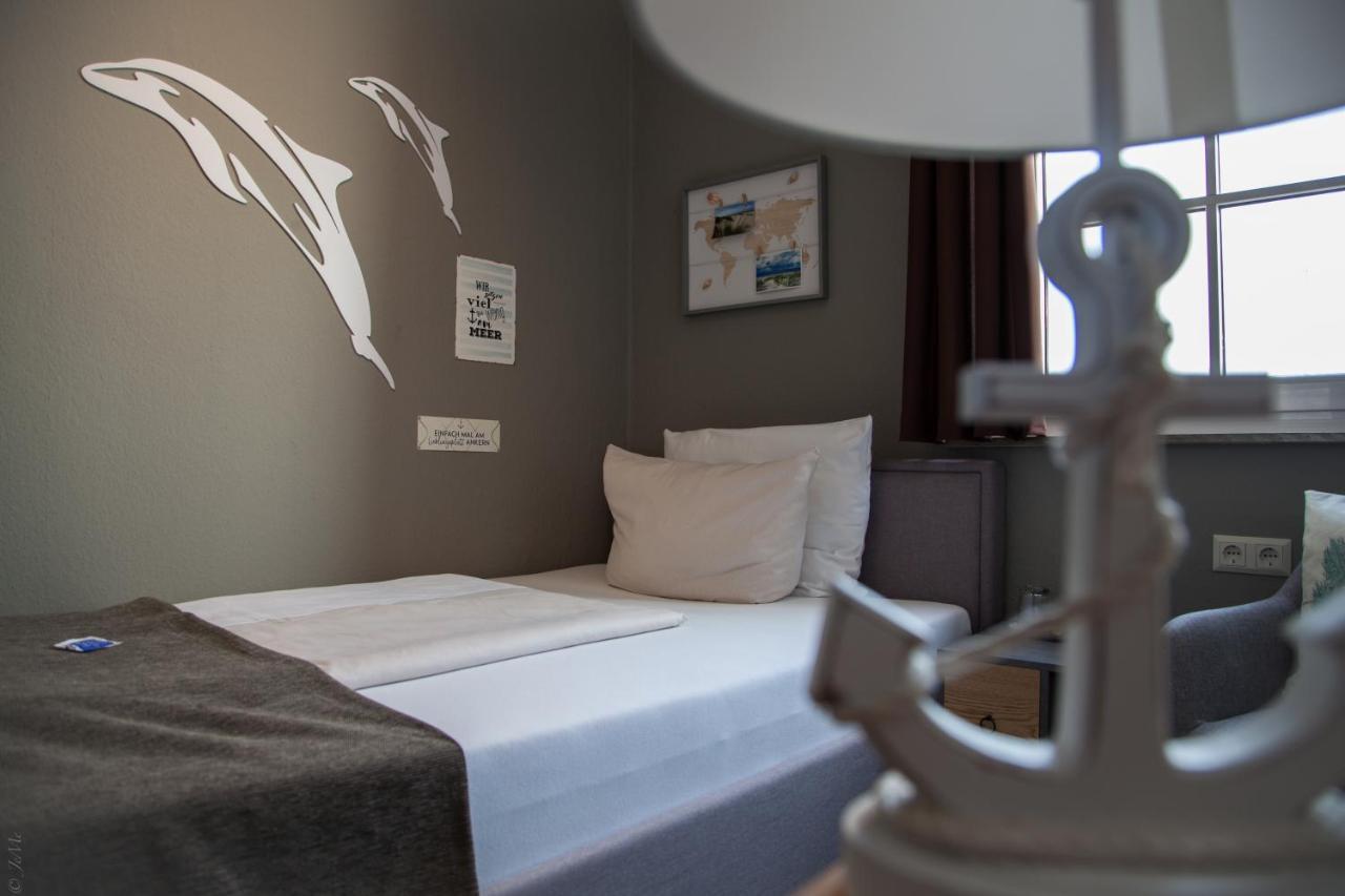 Akzent Strandhotels Seestern, Delphin & Lachs Wilhelmshaven Esterno foto