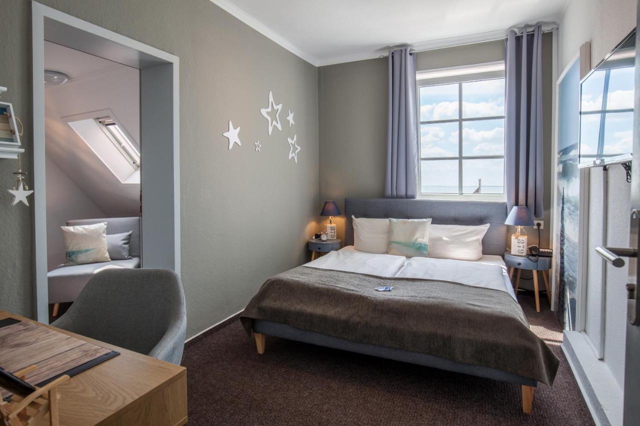 Akzent Strandhotels Seestern, Delphin & Lachs Wilhelmshaven Esterno foto