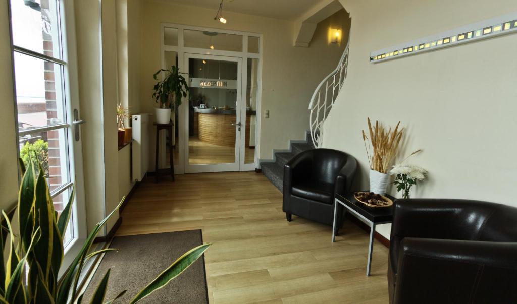 Akzent Strandhotels Seestern, Delphin & Lachs Wilhelmshaven Esterno foto
